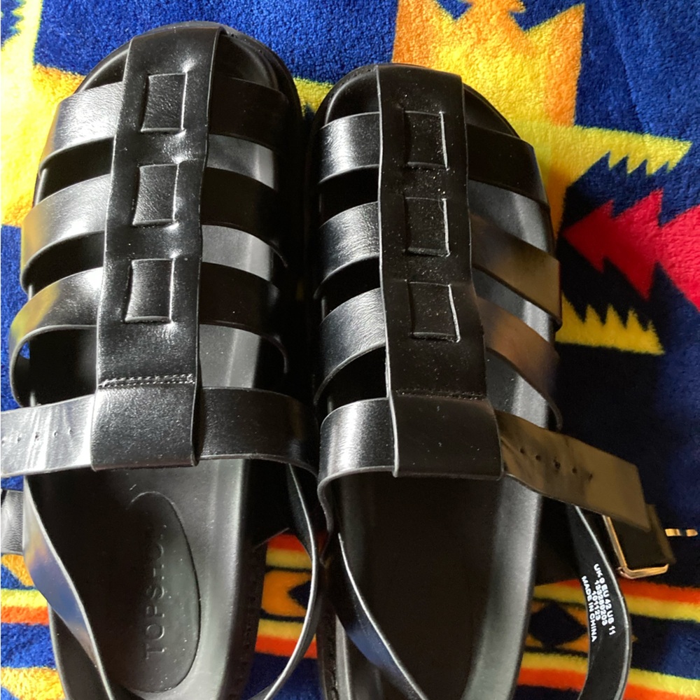 Black fisherman’s sandals size 11 Topshop